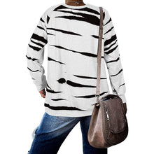 Load image into Gallery viewer, Womens Crewneck Long Sleeve Sweatshirts Striped Casual Tops Printed Loose Pullover Shirts