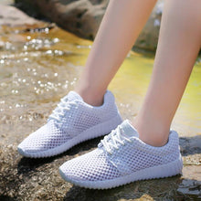 Load image into Gallery viewer, Womens Fashion Casual Sneakers Lightweight Comfortable Breathable Lace-up Mesh Couples Shoes Lightweight Casual Walking Shoes Breathable Mesh Fashion Sneakers