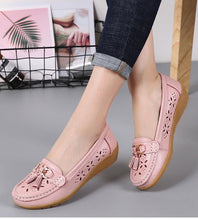 Load image into Gallery viewer, Womens Flats Summer Genuine Leather Shoes Low Heels Slip On Casual Flat Shoes Women's Espadrilles Casual Shoes Spring Comfortable Strong Design
