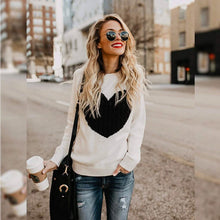 Load image into Gallery viewer, Women's Long Sleeve Crewneck Cute Heart Knitted Sweaters
