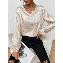 Load image into Gallery viewer, Women's Long Sleeve Printed Shirt