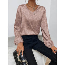 Load image into Gallery viewer, Women's Long Sleeve Printed Shirt
