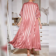 Load image into Gallery viewer, Women's Pajamas Bathrobe Robes Nightgown