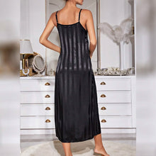Load image into Gallery viewer, Women's Pajamas Bathrobe Robes Nightgown