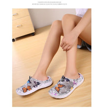 将图片加载到图库查看器,Womens Slip-On Quick Dry Water Clogs Shoes Beach Sandals Lightweight Breathable Bathroom Garden Clogs Shoes Summer Breathable Mesh Sandals Beach Footwear Anti-Slip Slippers Quick Drying Sandals