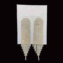 将图片加载到图库查看器,Women's White Drop Fringe Earrings
