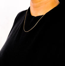 Load image into Gallery viewer, Solid 10K Yellow Gold 0.5mm Slim and Dainty Unisex 18" Rope Chain Necklace
