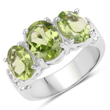 将图片加载到图库查看器，4.14 Carat Genuine Peridot and White Topaz .925 Sterling Silver Ring
