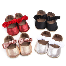 将图片加载到图库查看器，Baby Shoes Infant Girl First Walkers Bowknot Soft Rubber Sole Newborn Pre Walkers Shine Stylish Shoes
