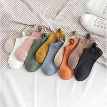 将图片加载到图库查看器，10-Pack: Embroidered Expression Women Socks
