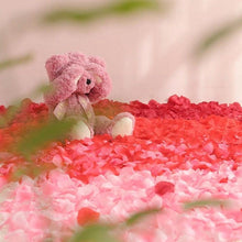Load image into Gallery viewer, 1000PCs Fake Separated Deodorized Rose Petals Party Decorations Artificial Flowers Romantic Wedding Marriage Accessories For Valentine Gifts
