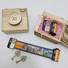 将图片加载到图库查看器，10pc Photos Couple Gifts Custom Roll Film Personalized Photo Memorial Anniversary Birthday Valentines Gift Photo Album Scrapbook Polaroid Keychain Album Gifts For Valentines Day
