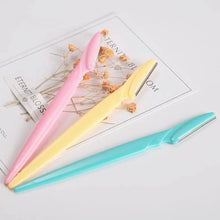 Load image into Gallery viewer, 10pcs Exfoliating Dermaplaning Eyebrow Razor - Facial Hair Remover Women Beauty Makeup Skin Care Tools
