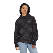 将图片加载到图库查看器，Tie-Dye Champion Hoodie - Cozy and Stylish Unisex Embroidered Sweater
