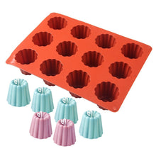 将图片加载到图库查看器，12 Cavity Silicone Mold Cake Mold Muffin Cupcake Baking Tray Dessert Pastry Cake Decorating Tools Nonstick Cannel Mold Baking Cake Pan For Bread Muffin Cake Baking Pan Kitchen Baking Molds
