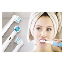 将图片加载到图库查看器，12-Pack: Oral-B Compatible Color Coding Toothbrush Heads
