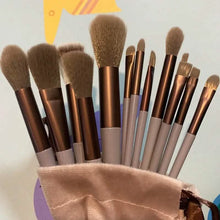 将图片加载到图库查看器，13-Piece: Professional Makeup Brush Set
