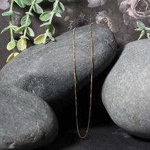 Load image into Gallery viewer, 14k Yellow Gold Classic Box Chain 0.6mm
