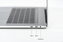 Load image into Gallery viewer, MacBook Pro (2019) 15-inch – Intel Core i9 2.4GHz – 32GB RAM 512GB SSD – 4 Cycles
