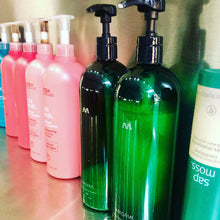 Load image into Gallery viewer, Mekabu Hydrating Salon Size Shampoo

