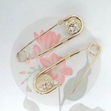 将图片加载到图库查看器，1pc Alloy Double Lion Head Brooch Pin Fashion Safety Pins Women Waist Closing Men Suit Jacket Decoration Jewelry Retro Double Head Safety Pin Temperament Coat Pin
