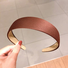 Load image into Gallery viewer, 1PC Plastic Fashion Canvas Wide Headband Hair Band Headwear Bezel Hair Accessories For Woman Satin Covered Resin Hairbands Gorgeous Hair Accessories For Women
