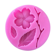 Load image into Gallery viewer, 1pcs Silicone Flower Mold Peach Blossom Shape Mold Fondant Patisserie Candy Bar Mould Cake Mold Decoration Kitchen Baking Accessories Peach Blossom Shape Fondant Molds Silicone Baking Mold
