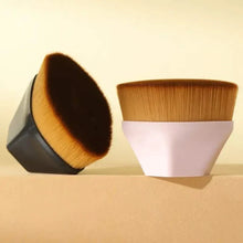 将图片加载到图库查看器，2-Pack: Liquid Foundation Makeup Brushes
