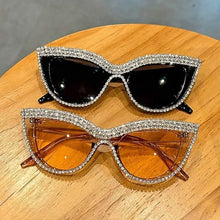 将图片加载到图库查看器，2-Pieces: Bling Rhinestone Cat Eye Sunglasses
