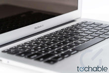 Load image into Gallery viewer, Apple MacBook Air 13-inch (Early 2015) 1.6GHz Core i5 4GB RAM MJVE2LL/A
