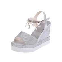 Load image into Gallery viewer, 2021 New Women Summer Sandals Studded Detail Luxury Shine Design Casual Womens Shoes
