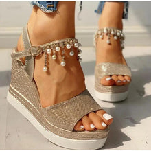 Load image into Gallery viewer, 2021 New Women Summer Sandals Studded Detail Luxury Shine Design Casual Womens Shoes
