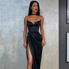 Load image into Gallery viewer, 2021 Top Fashion Summer Bodycon Spaghetti Strap Vintage Pleated Slim Party Dresses - Backless Mid Length Cute Summer Fashion Dresses
