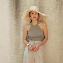 Load image into Gallery viewer, New Handmade Women Straw Sun Hats Large Wide Flat Top Wide Hat Beach Hat Lady Holiday Sun Protection Hat Girls Quality Natural Outdoor Sun Caps For Holiday Vintage Design Hat
