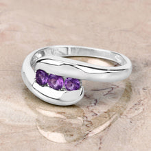 Load image into Gallery viewer, 0.54 Carat Genuine Amethyst .925 Sterling Silver Ring
