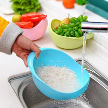 Load image into Gallery viewer, 2PCS Nordic Food Grade Plastic Rice Beans Peas Washing Filter Strainer Basket Sieve Drainer Cleaning Gadget Food Grade Plastic Rice Beans Peas Washing Filter Strainer Basket Sieve Drainer Cleaning Gadget Kitchen Accessories
