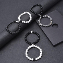 将图片加载到图库查看器，2Pcs/set White Black Couple Magnetic Bracelets Natural Stone Matching Bracelet Magnetic Beaded Bracelets Set Attraction Friendship Relationship Wish Bracelet Gift For Women Men Him Her Best Friends
