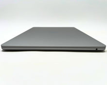 将图片加载到图库查看器，MacBook Air (2024) 15-inch – Apple M3 • 10-Core GPU – 8GB RAM 256GB SSD – 58 Cycles • 100% BH
