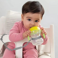 Load image into Gallery viewer, 3-Pack: Pacifier Holder Clip with self-Adjusting Bayonet
