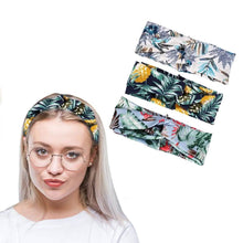 Load image into Gallery viewer, 3-Pack: Women's Boho Floral Style Criss Cross Headband
