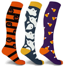 将图片加载到图库查看器，3-Pairs: Halloween Fun Knee High Compression Socks
