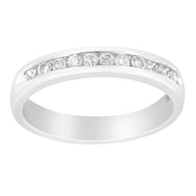 将图片加载到图库查看器，18K White Gold 1/4 Cttw Channel Set Brilliant Round-Cut Diamond Classic 11 Stone Wedding Band Ring (E-F Color, I1-I2 Clarity) - Size 5
