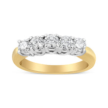 将图片加载到图库查看器，18K Yellow Gold 1.0 Cttw 4 Prong Set Round Cut Diamond Step up 5 Stone Ring Band (F-G Color, SI1-SI2 Clarity) - Size 6
