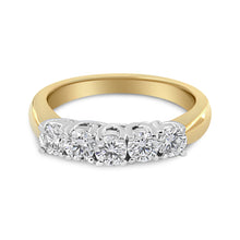 将图片加载到图库查看器，18K Yellow Gold 1.0 Cttw 4 Prong Set Round Cut Diamond Step up 5 Stone Ring Band (F-G Color, SI1-SI2 Clarity) - Size 6

