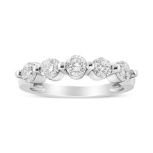 将图片加载到图库查看器，14K White Gold 1.00 Cttw Brilliant Round Cut Diamond 5-Stone Band Ring (H-I Color, SI2-I1 Clarity) - Ring Size 7
