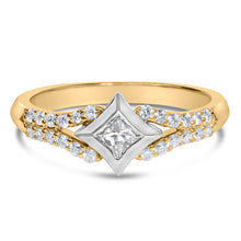Load image into Gallery viewer, 10K Two Tone Color 1/2 Cttw Diamond Kite and Split Shank Ring (H-I Color,SI2-I1 Clarity)

