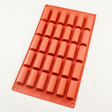 将图片加载到图库查看器，30 Holes Silicone Cake Mold Chocolate Cake Baking Decorating Tools Desserts Cakes Mould Candy Bakeware Molds Mini Cake Pan Candy Molds Break-Apart Silicone Chocolate Mold
