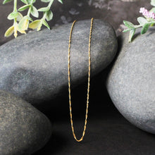 Load image into Gallery viewer, 14k Yellow Gold Singapore Chain 0.8mm
