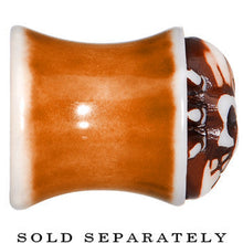 Load image into Gallery viewer, 00G Brown White Resin Skull Saddle Plug
