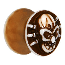 Load image into Gallery viewer, 1/2 Brown White Resin Skull Saddle Plug
